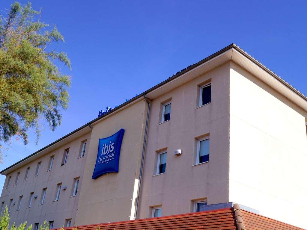 Ibis Budget Бержерак Екстер'єр фото
